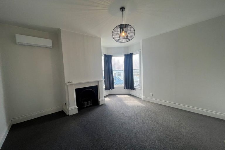 Photo of property in 212 The Terrace, Wellington Central, Wellington, 6011