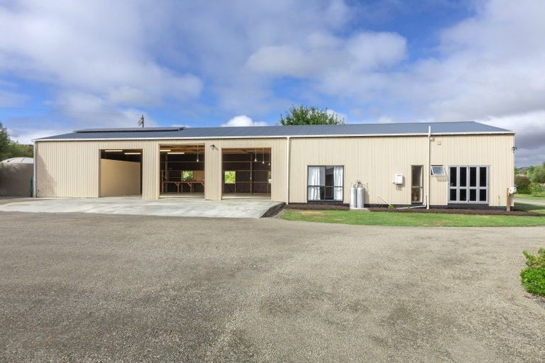 Photo of property in 2a Symmans Lane, Otane, 4277