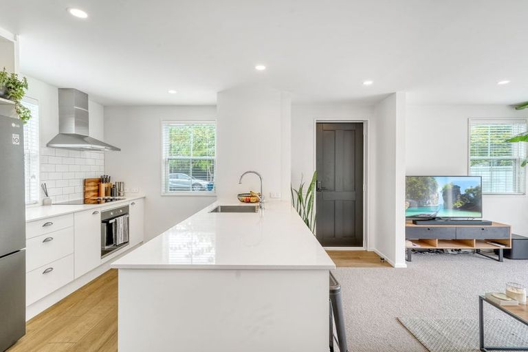 Photo of property in 1/26 Devon Street, Sydenham, Christchurch, 8023