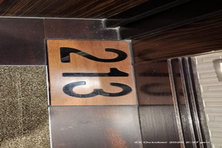 Photo of property in Chaffers Dock, 213/22 Herd Street, Te Aro, Wellington, 6011