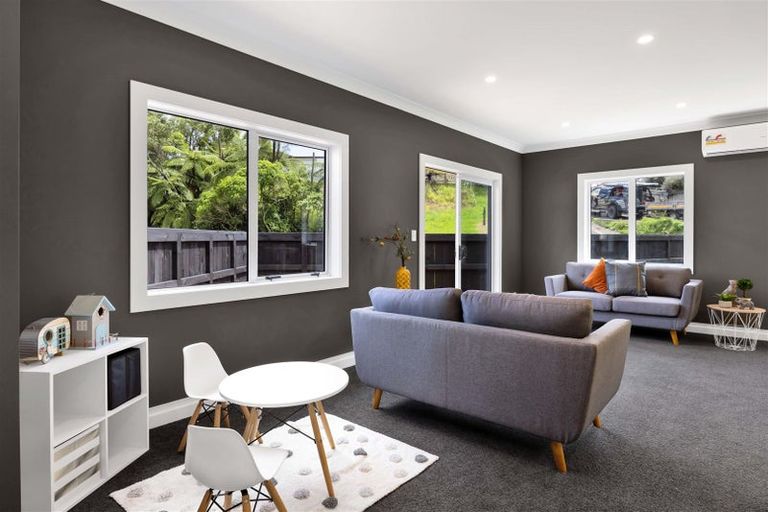 Photo of property in 23b Heta Road, Highlands Park, New Plymouth, 4312