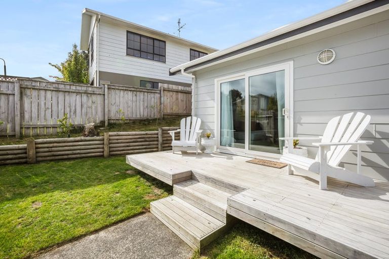 Photo of property in 9 Gaff Place, Whitby, Porirua, 5024