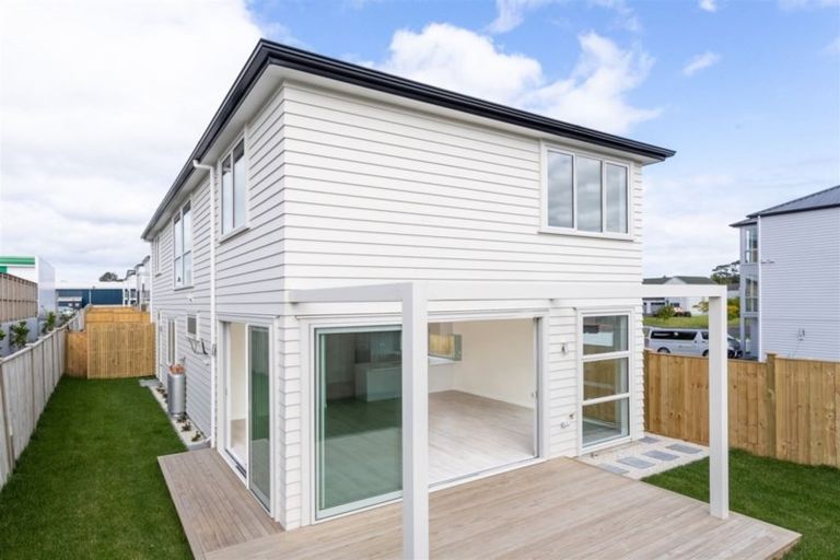 Photo of property in 7 Nephrite Lane, Henderson, Auckland, 0610