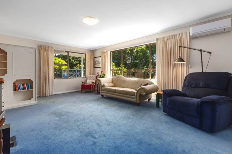 Photo of property in 26 Coates Street, Tawa, Wellington, 5028