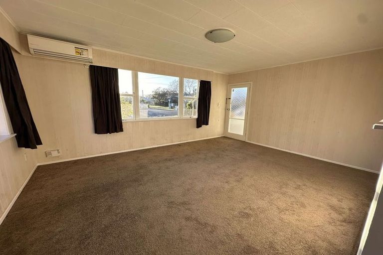 Photo of property in 6 Owen Street, Belmont, Lower Hutt, 5010