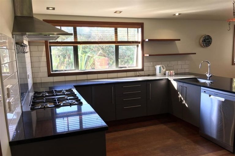 Photo of property in 48 Dixie Street, Te Horo Beach, Otaki, 5581