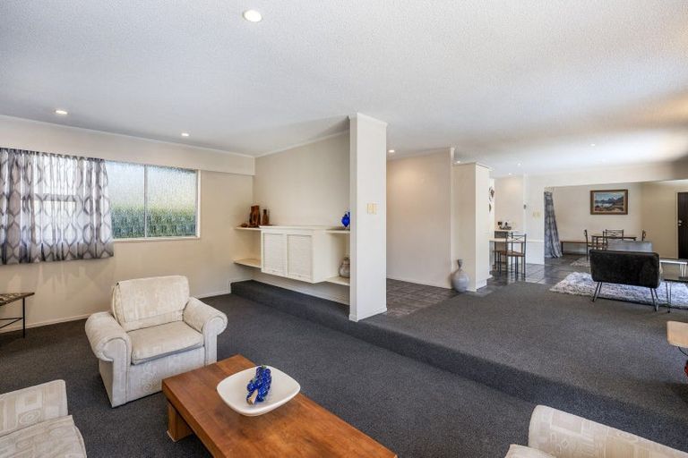 Photo of property in 8 Selwyn Road, Lynmore, Rotorua, 3010