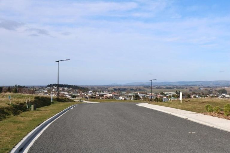 Photo of property in 13 Cypress Lane, Balclutha, 9230