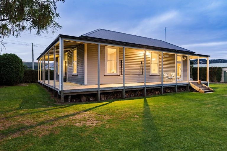 Photo of property in 524 Allanton Road, Outram, 9019