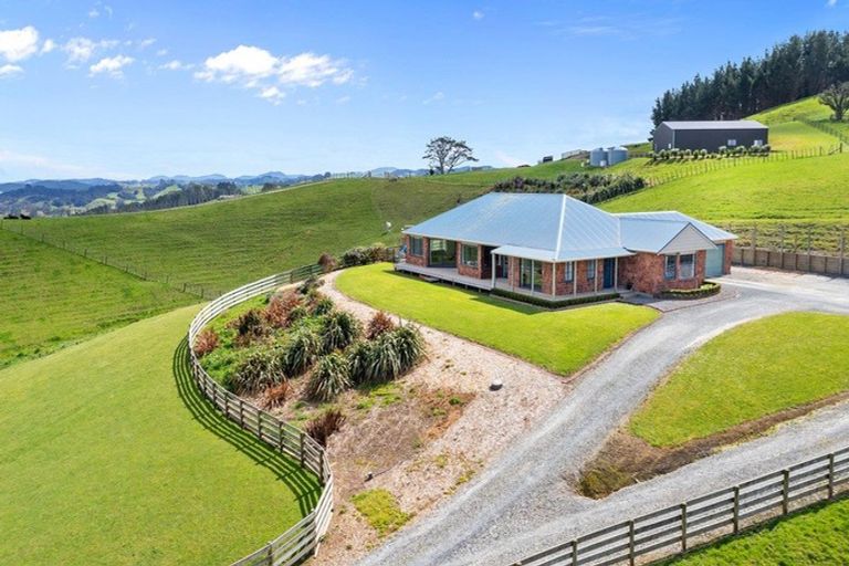 Photo of property in 263 Worthington Road, Wellsford, 0974