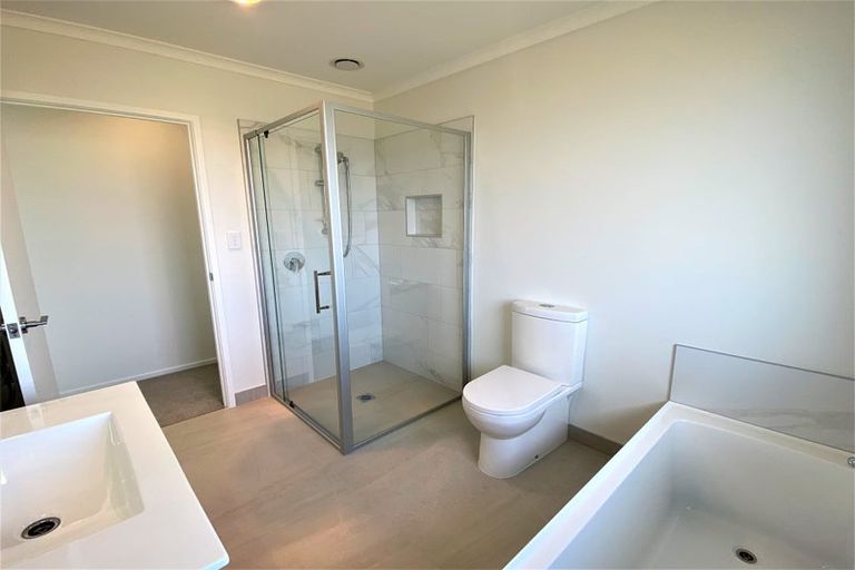 Photo of property in 57 Mclarin Road, Glenbrook, 2681