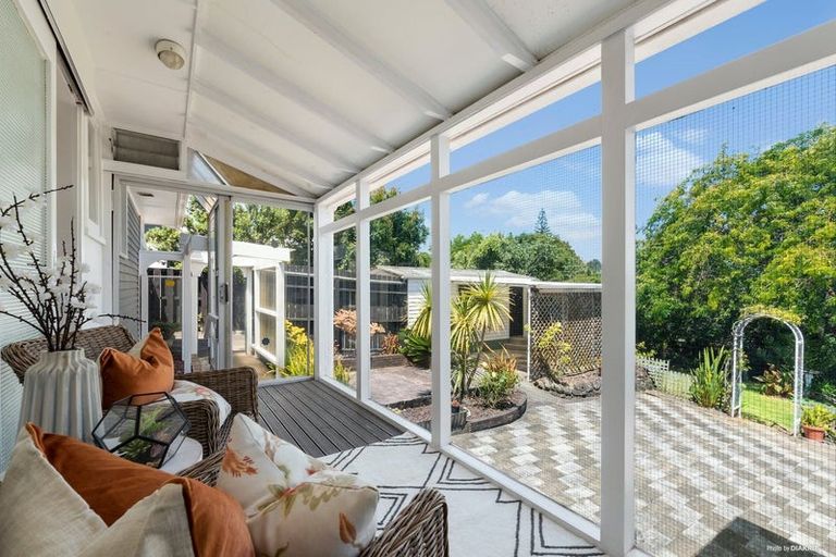 Photo of property in 40 Rodney Street, Howick, Auckland, 2014