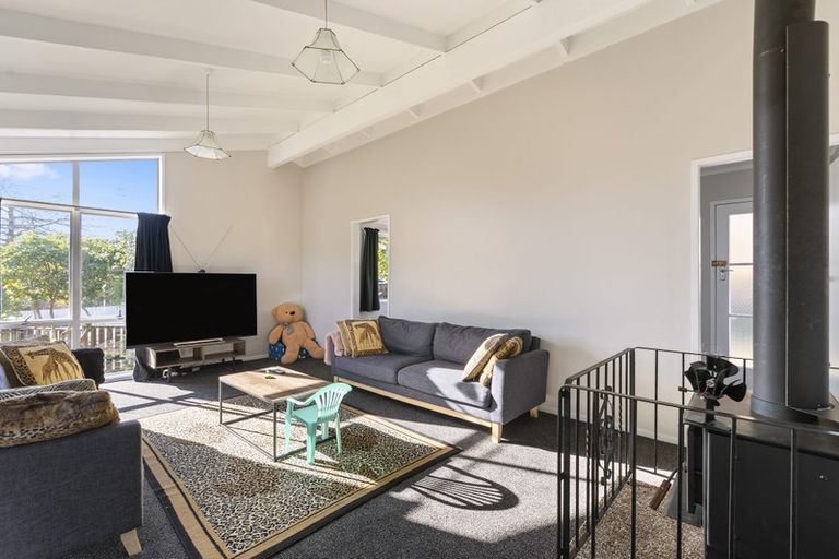 Photo of property in 11 Onyx Place, Pukehangi, Rotorua, 3015