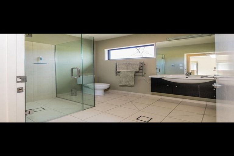 Photo of property in 14 Lansdown Street, Wanaka, 9305