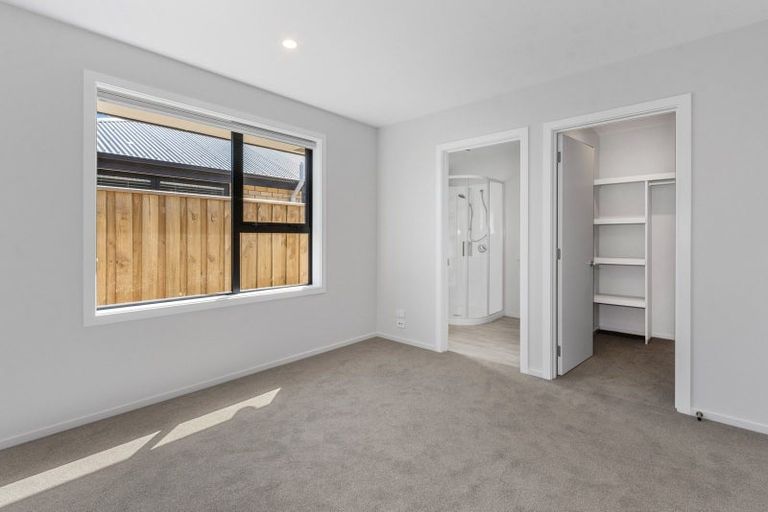 Photo of property in 19 Higgins Street, Woodend, 7610