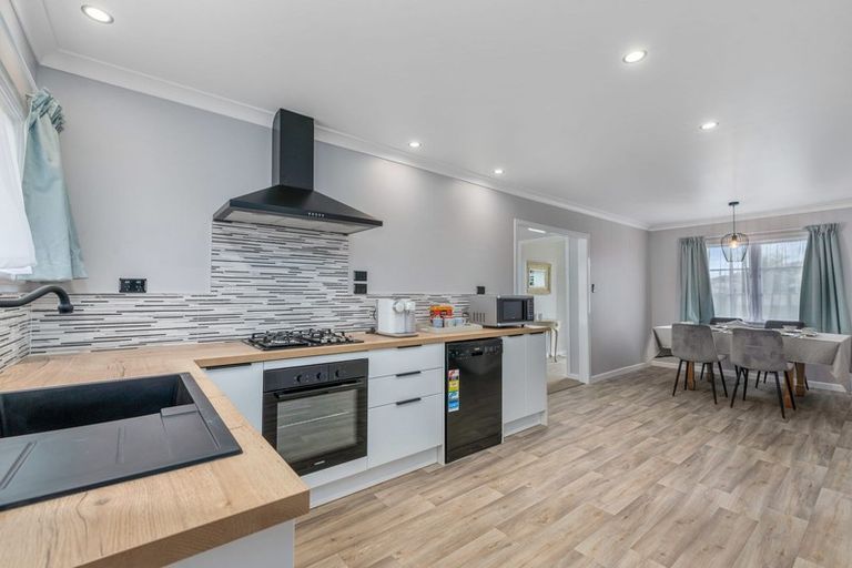 Photo of property in 5 Tarapunga Place, Tokoroa, 3420