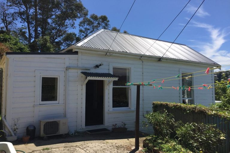 Photo of property in 158 Queen Street, North Dunedin, Dunedin, 9016