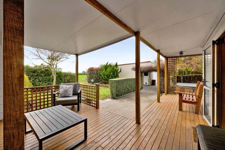 Photo of property in 357 Katene Road, Normanby, Hawera, 4675