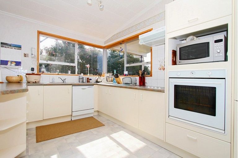 Photo of property in 4 Portia Street, Stratford, 4332