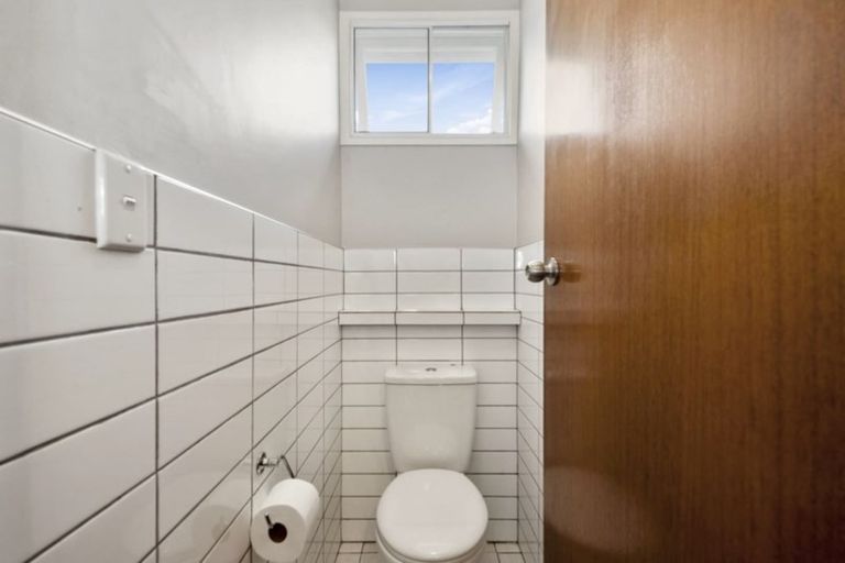 Photo of property in 1/50 Henry Hill Road, Taupo, 3330