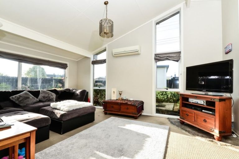 Photo of property in 32 Browning Street, Leamington, Cambridge, 3432