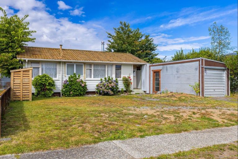Photo of property in 1/20 Tureiti Place, Turangi, 3334