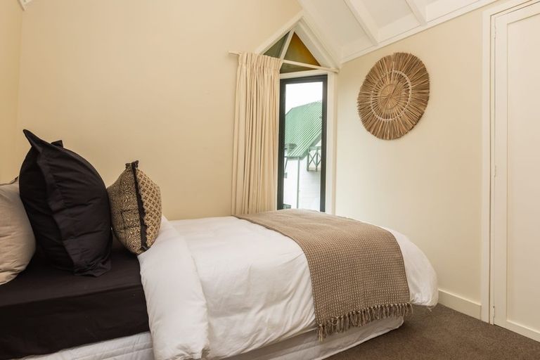 Photo of property in 13/12 Shrewsbury Street, Merivale, Christchurch, 8014