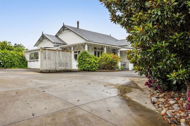 Photo of property in 1312 Devon Road, Brixton, Waitara, 4382