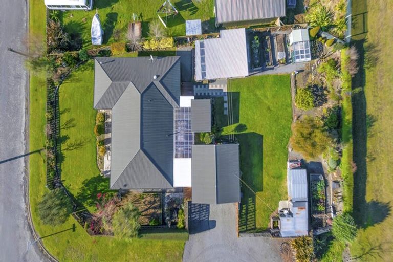 Photo of property in 15 Denham Terrace, Waikari, 7420