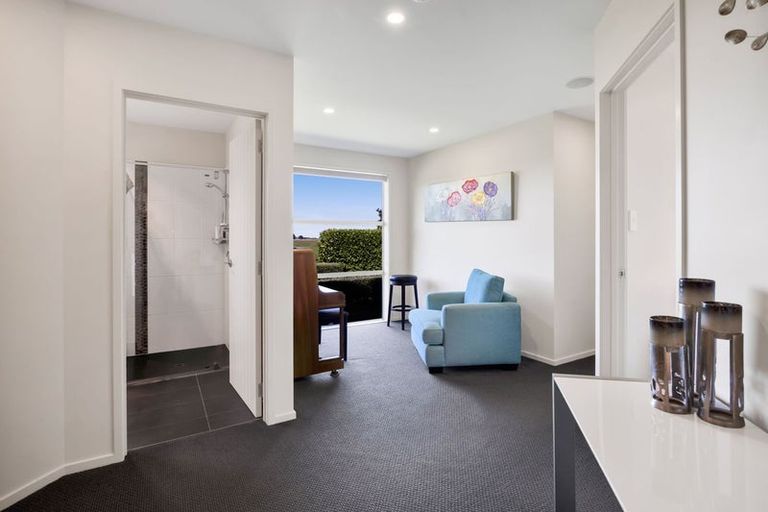 Photo of property in 253 Lwr Pitone Road, Pitone, New Plymouth, 4374