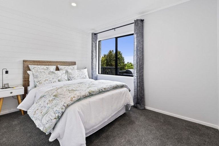 Photo of property in 822 Ponga Road, Opaheke, Papakura, 2584