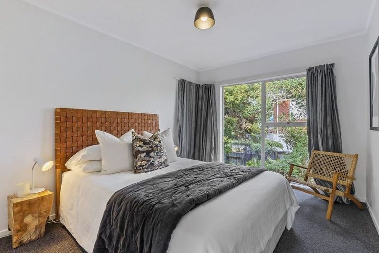 Photo of property in 413 Don Buck Road, Massey, Auckland, 0614