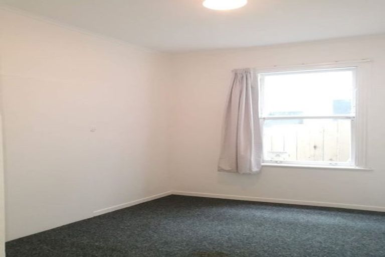 Photo of property in 135 Wallace Street, Mount Cook, Wellington, 6021