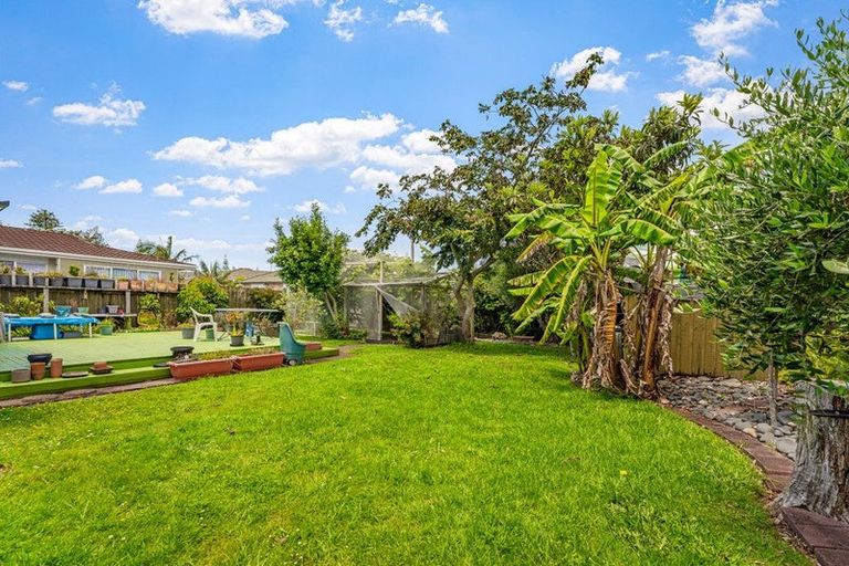 Photo of property in 12 Riverside Road, Orewa, 0931