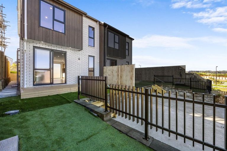 Photo of property in 164 Kerepi Street, Westgate, 0814