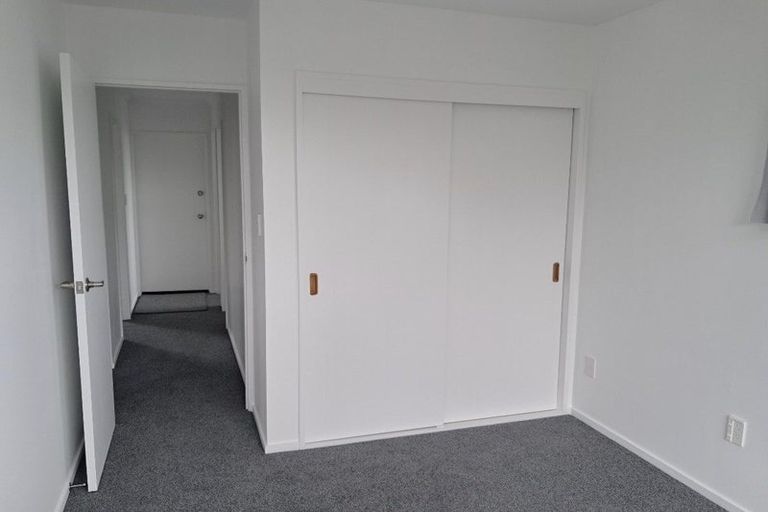 Photo of property in 4a Crofts Lane, Parklands, Christchurch, 8083