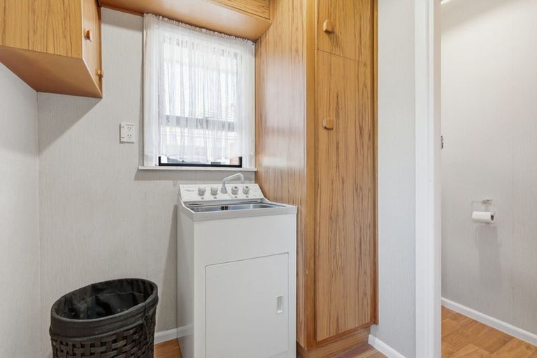 Photo of property in 302 Withells Road, Avonhead, Christchurch, 8042