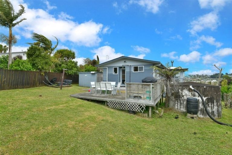 Photo of property in 111 Stanmore Bay Road, Stanmore Bay, Whangaparaoa, 0932