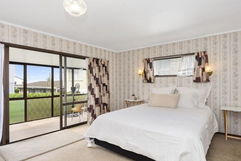 Photo of property in 2 Whitaker Street, Otumoetai, Tauranga, 3110