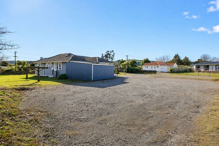 Photo of property in 2 Ngareta Road, Mourea, Rotorua, 3074