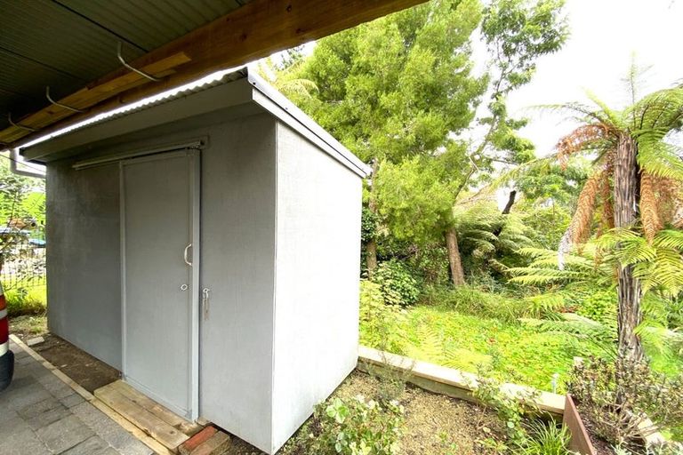 Photo of property in 12 Stokes Crescent, Maeroa, Hamilton, 3200