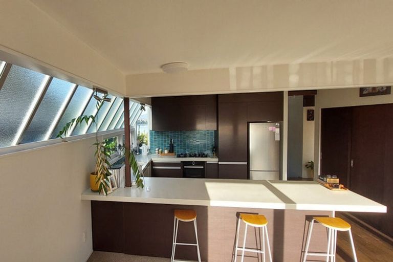 Photo of property in 19 Stratford Place, Otumoetai, Tauranga, 3110