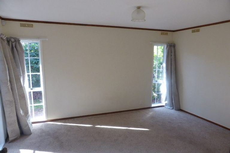 Photo of property in 47a Hillcrest Avenue, Hillcrest, Auckland, 0627