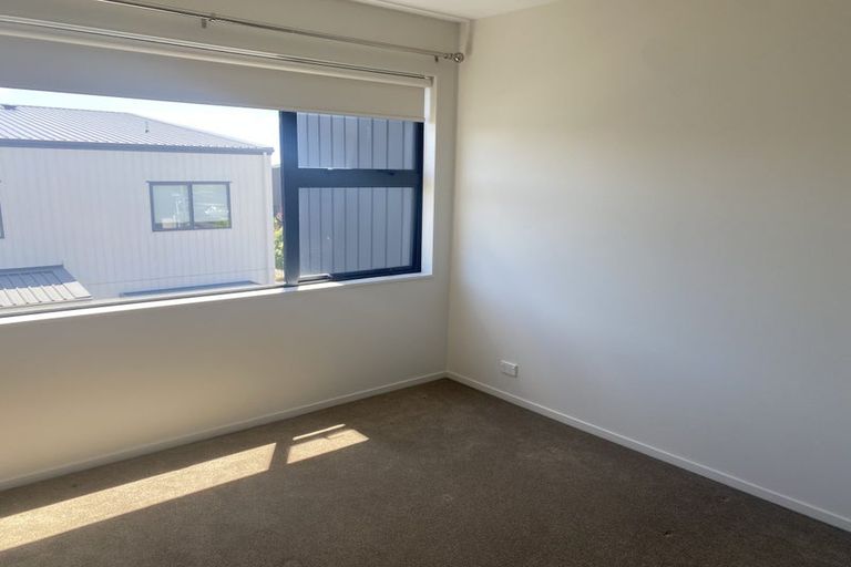 Photo of property in 14 Paterae Lane, Flat Bush, Auckland, 2019