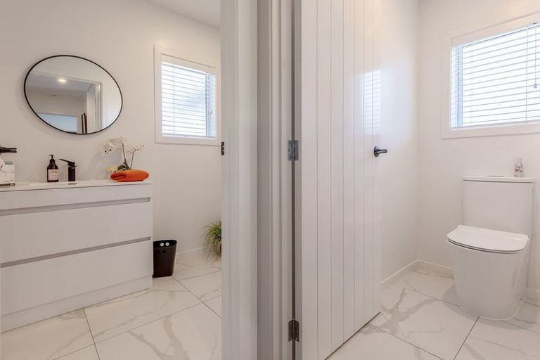 Photo of property in 5 Kohuhu Place, Motuoapa, 3382