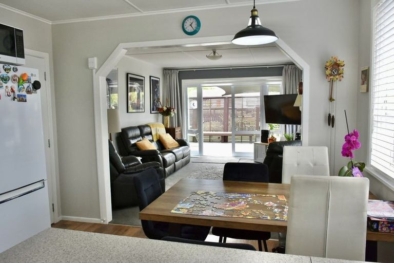 Photo of property in 43 Elizabeth Street, Tauhara, Taupo, 3330