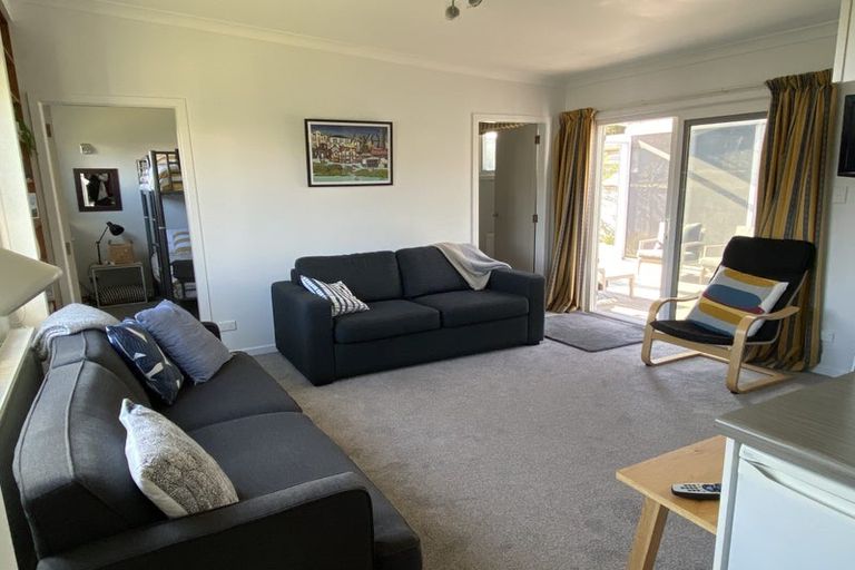 Photo of property in 3 Kent Terrace, Foxton Beach, Foxton, 4815