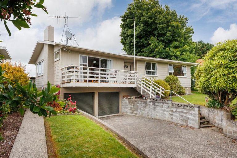 Photo of property in 23 Mill Street, Marton, 4710