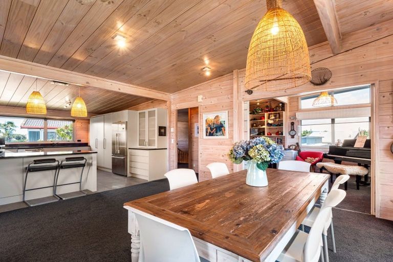 Photo of property in 145 Karewa Parade, Papamoa Beach, Papamoa, 3118