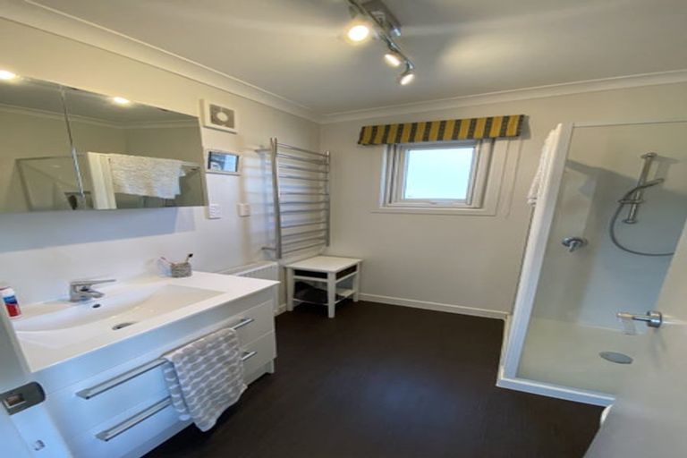 Photo of property in 3 Kent Terrace, Foxton Beach, Foxton, 4815